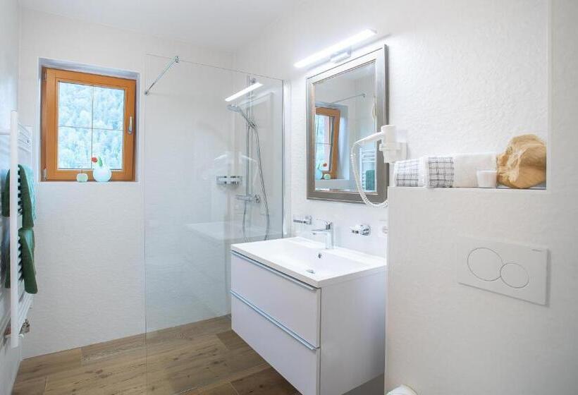 Номер Стандарт, Gasthof Dorfwirt Sandgruber Ges.m.b.h