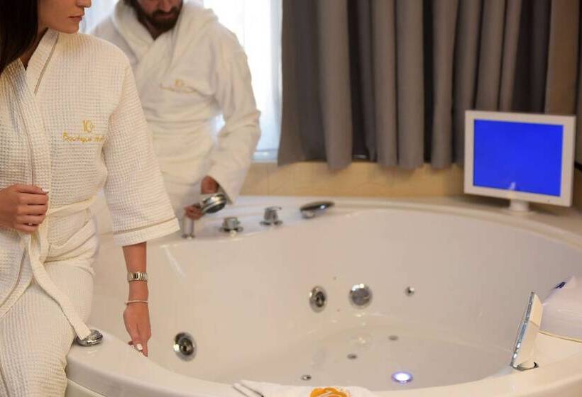 Президентский Люкс, 10gr Boutique Hotel & Wine Bar