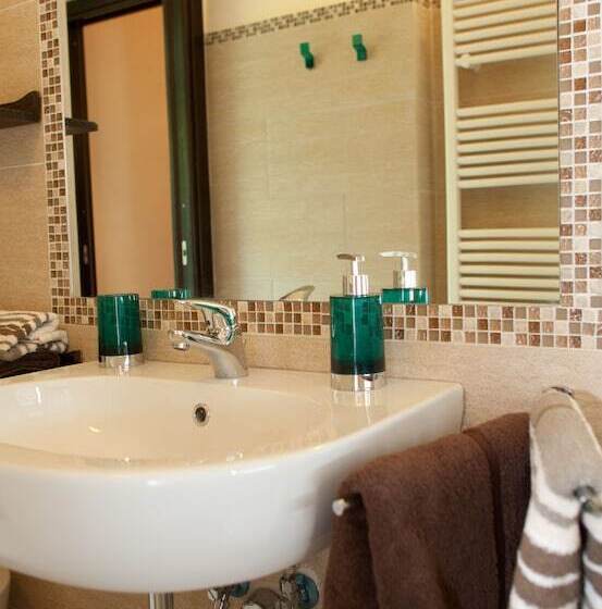 Номер Стандарт Совместная Ванная, B&b Al Calcandola
