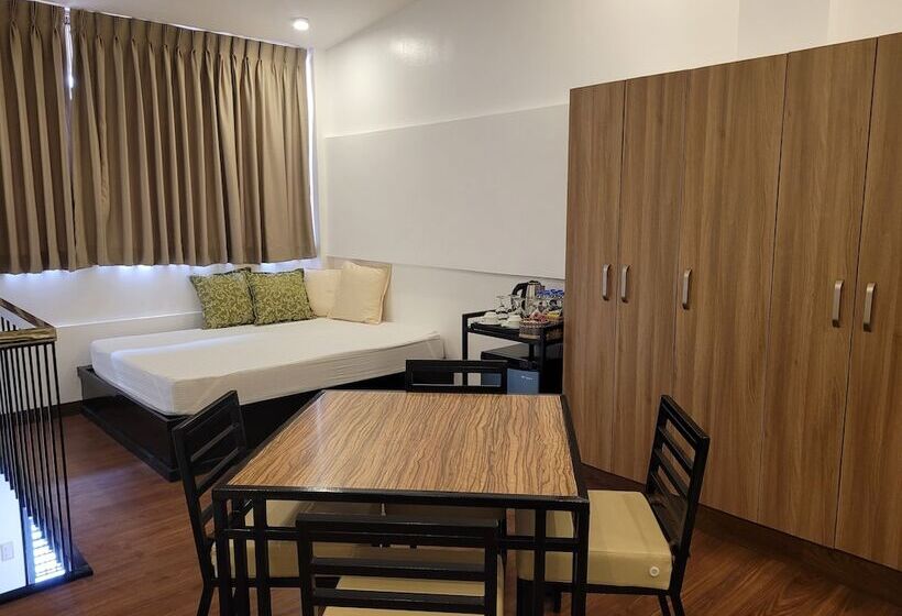 Quarto Familiar Basic, Fernvale Leisure Club And Resort