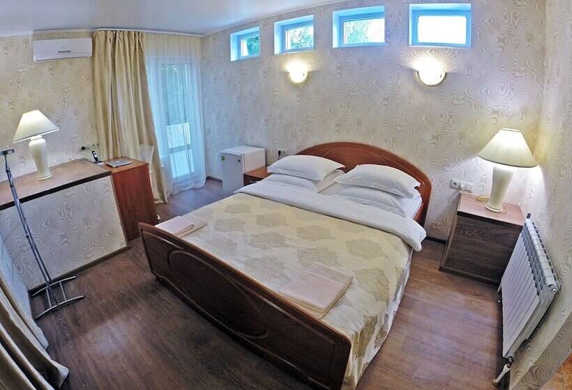 سوییت جونیور با بالکن, Guest House Miya Domodedovo