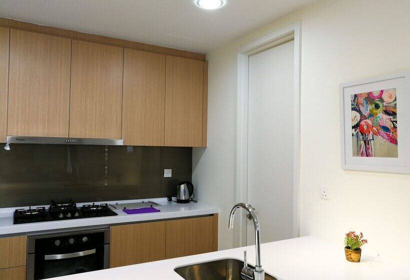 Люкс 3 Спальни, Pandora Homestay Ii