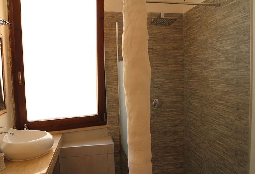 اتاق استاندارد سه نفره, B&b Del Corso