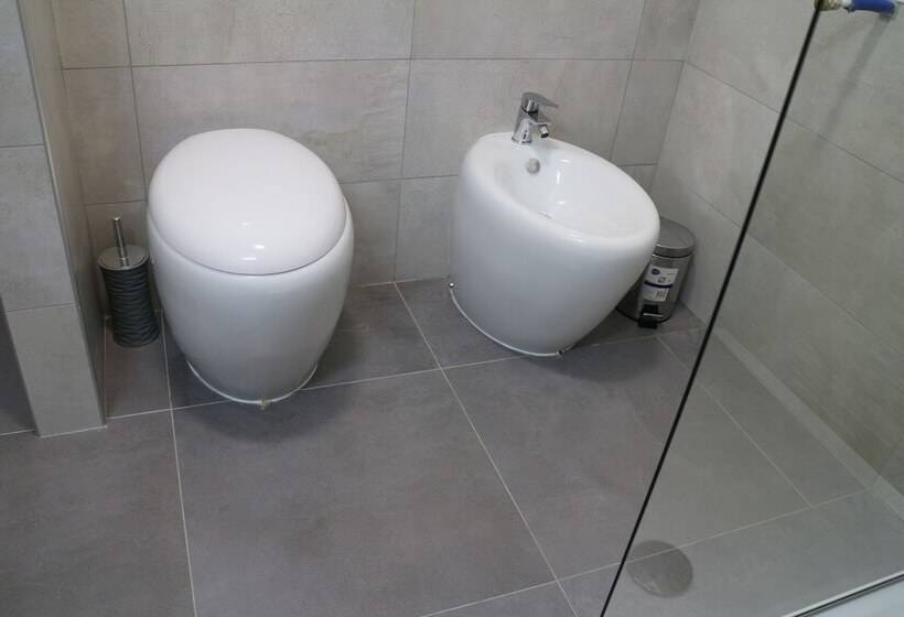 اتاق لوکس سه تخته, B&b Del Corso