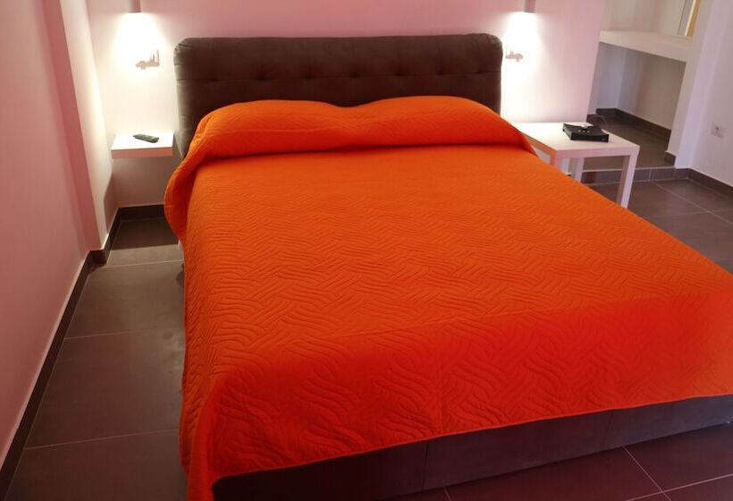 اتاق استاندارد سه نفره, B&b Del Corso
