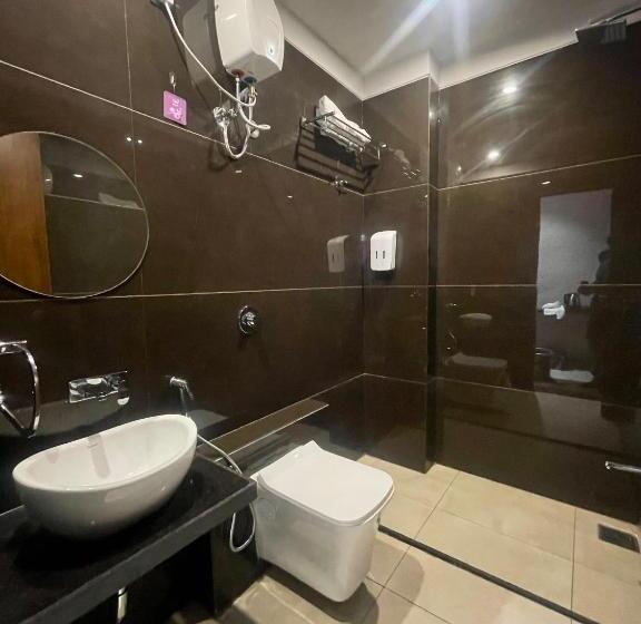 اتاق سوپریور, Sparsh Inn  Chandkheda