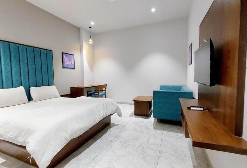 اتاق سوپریور, Sparsh Inn  Chandkheda