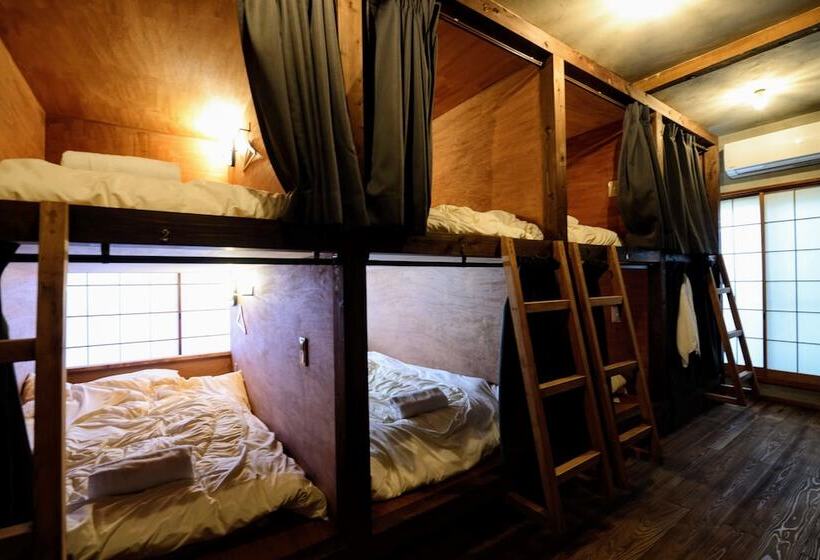 공동 객실, Irori Guest House Tenmaku