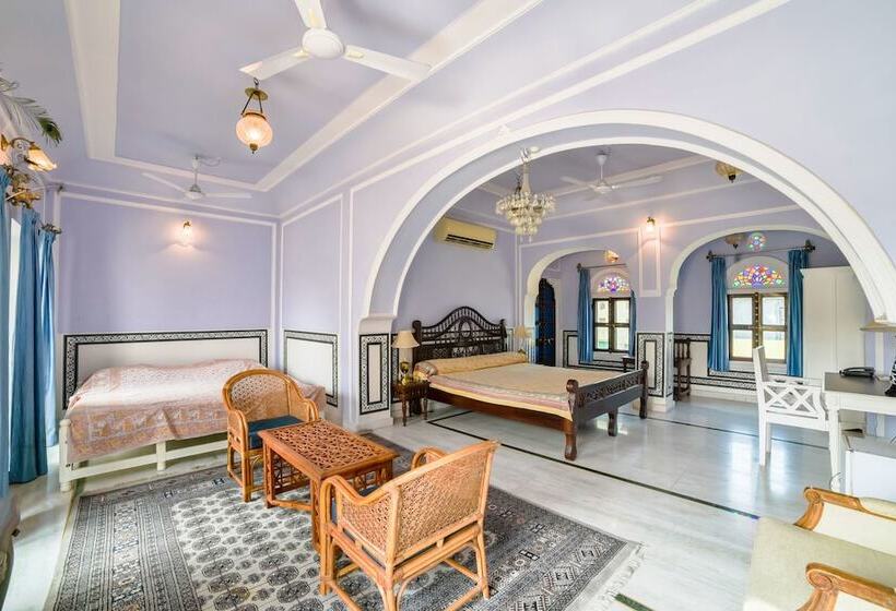 اتاق لوکس, Saba Haveli