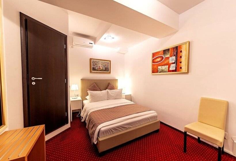اتاق اکونومی, Bucur Accommodation