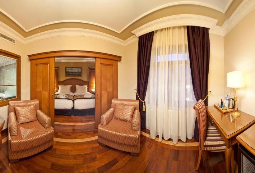 سوییت خانوادگی, Glk Premier Acropol Suites & Spa