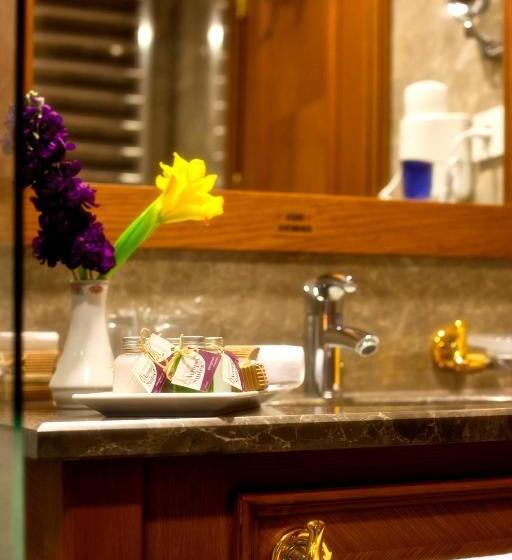 سوییت جونیور, Glk Premier Acropol Suites & Spa