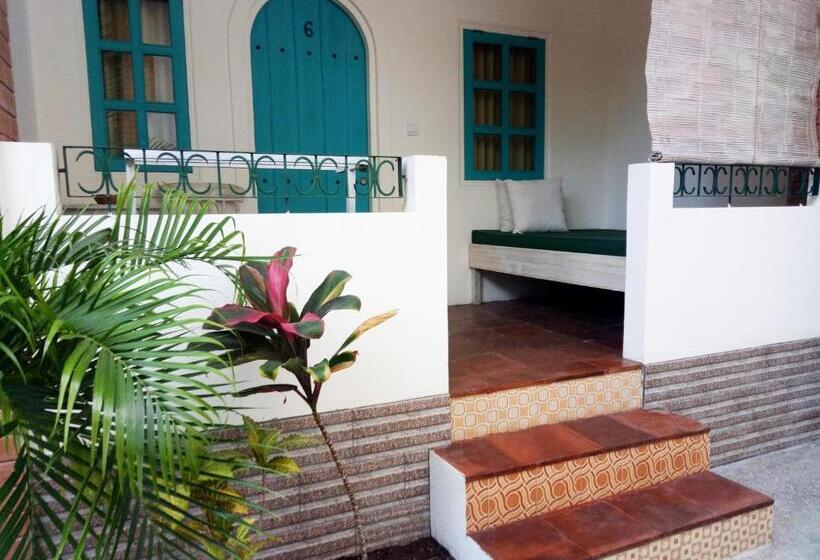 Quarto Deluxe, White Coconut Resort