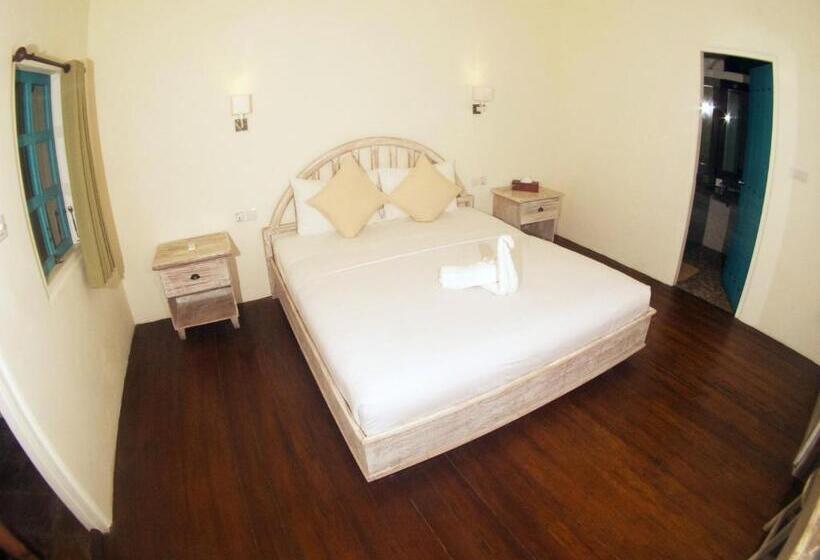 Quarto Deluxe, White Coconut Resort