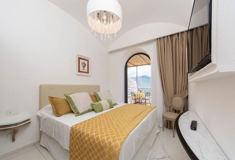 豪华海景房带阳台, Villa Amore