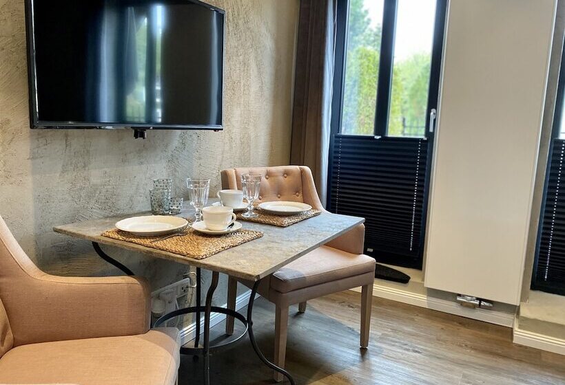 Апартаменты Basic 1 Спальня, Country Suites By Verdino Living
