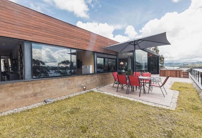 آپارتمان دلوکس 3 خوابه, Luxé Cabañas