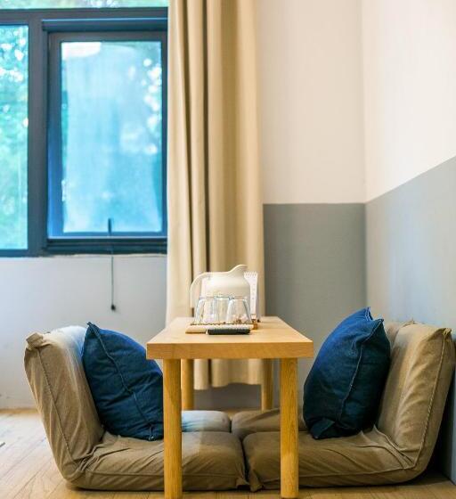 سوییت خانوادگی, Home++ Xi An