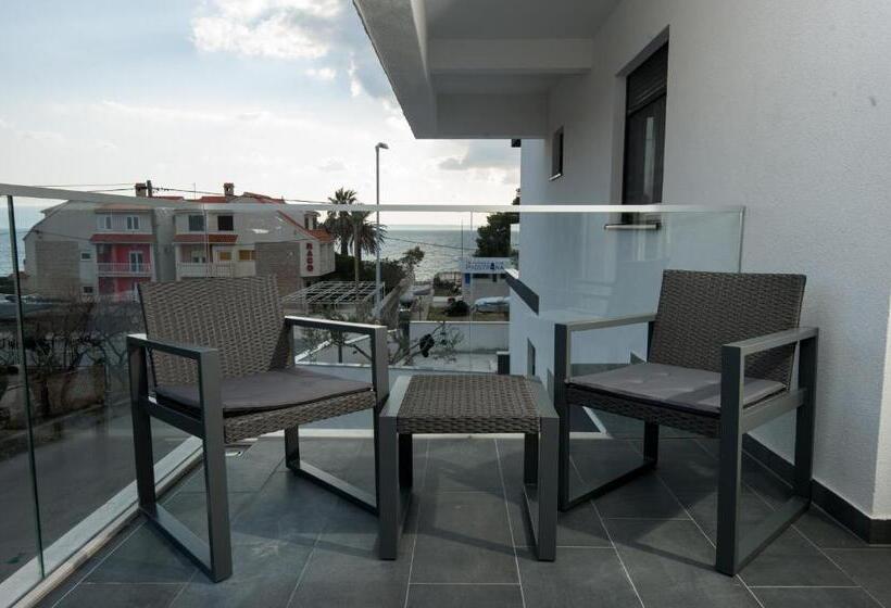 آپارتمان 1 خوابه, Villa Nani
