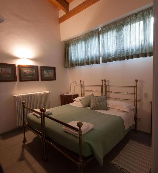 Дом 2 Спальни, Agriturismo Castello Di Vezio