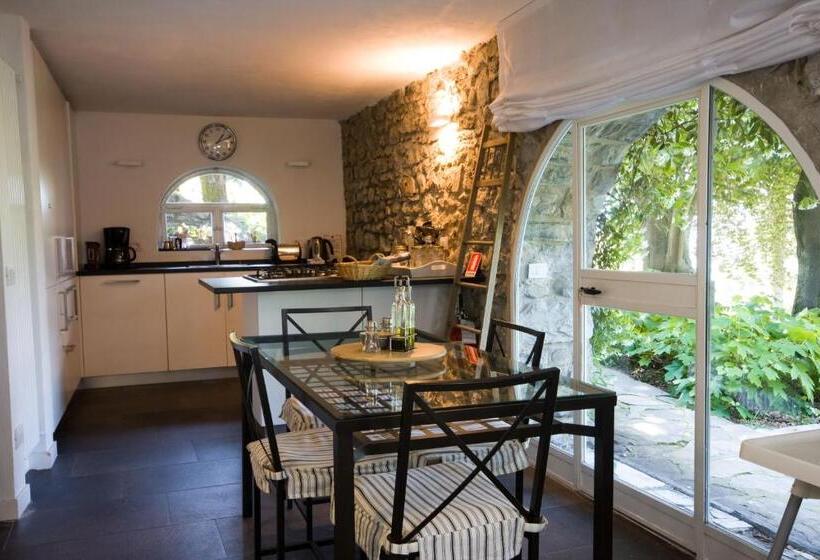 Апартаменты 2 Спальни, Agriturismo Castello Di Vezio
