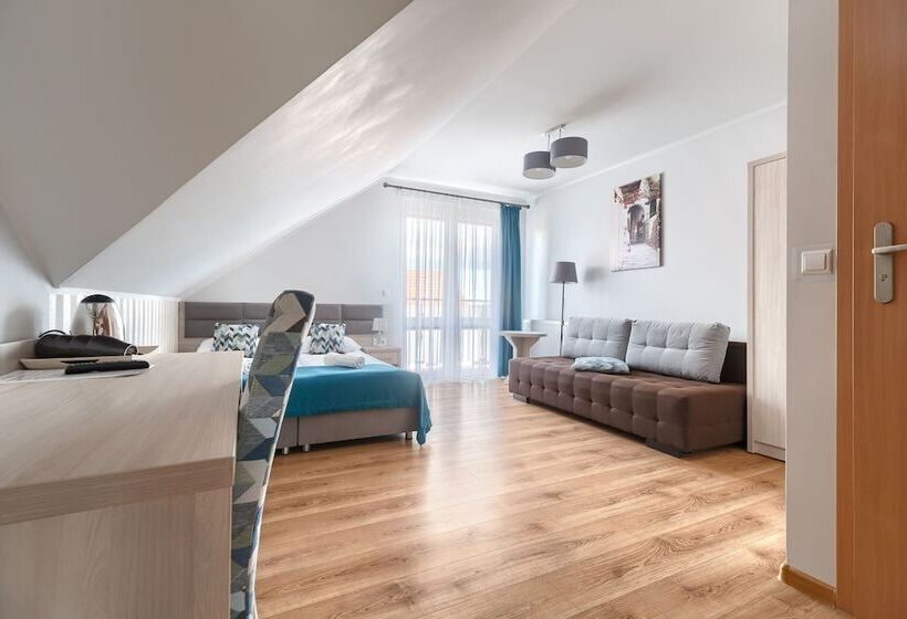 Номер Стандарт Трехместный, Villa Atlantis
