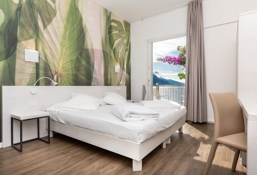 스탠다드 트리플 룸, Baia Azzurra   Lake Front