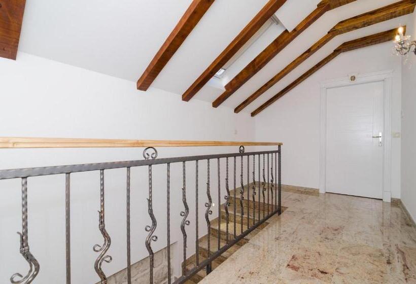 חדר דלוקס נוף לעיר, Bed&breakfast Sorgo Palace