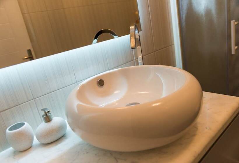 Апартаменты Комфорт 1 Спальня, Bed&breakfast Sorgo Palace