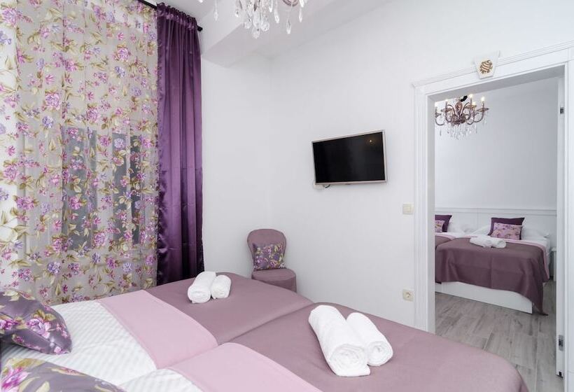 Апартаменты Комфорт 1 Спальня, Bed&breakfast Sorgo Palace