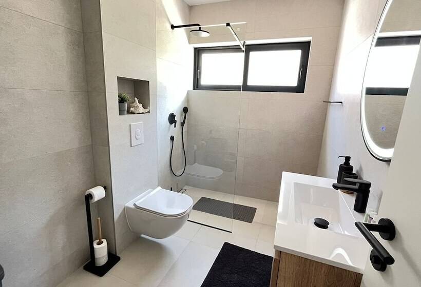 آپارتمان 2 خوابه با تراس, Guesthouse čivljak