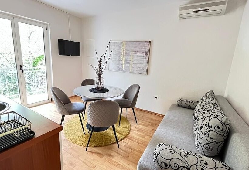 آپارتمان 1 خوابه با بالکن, Guesthouse čivljak