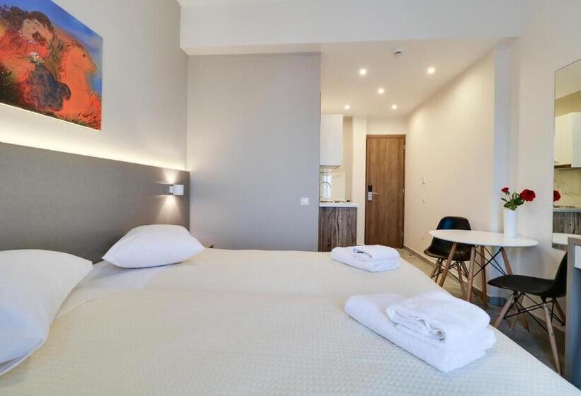 استودیوی سوپریور, Athens Comfort