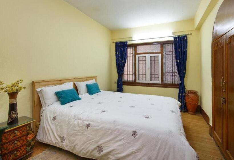 آپارتمان 3 خوابه, Kathmandu Nomad