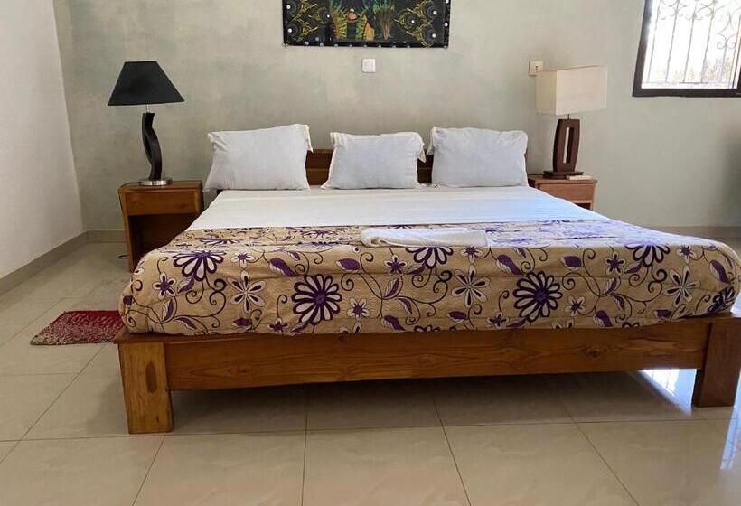 اتاق استاندارد یک نفره, Residence Hotel La Marsu