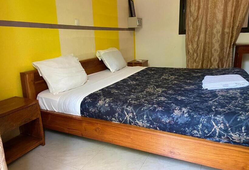 اتاق استاندارد یک نفره, Residence Hotel La Marsu