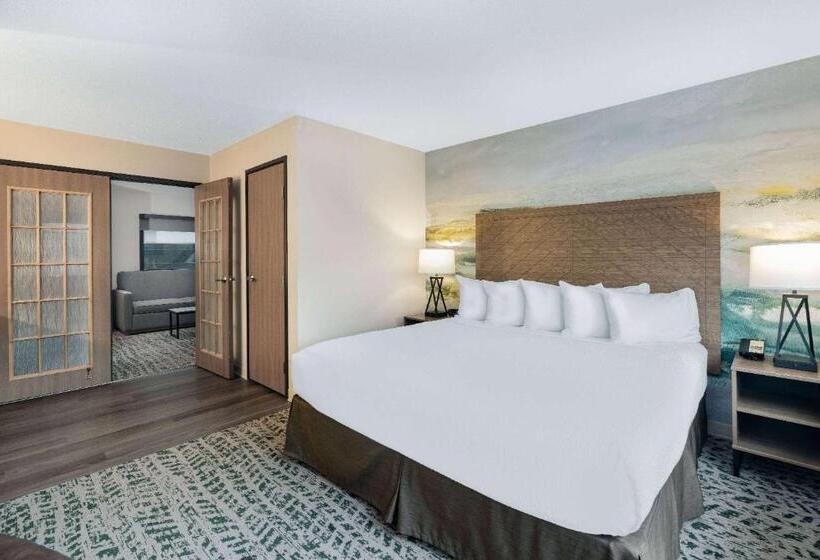 Люкс Deluxe Кровать Кинг, Americinn By Wyndham Duluth South Proctor Black Woods Event Ctr