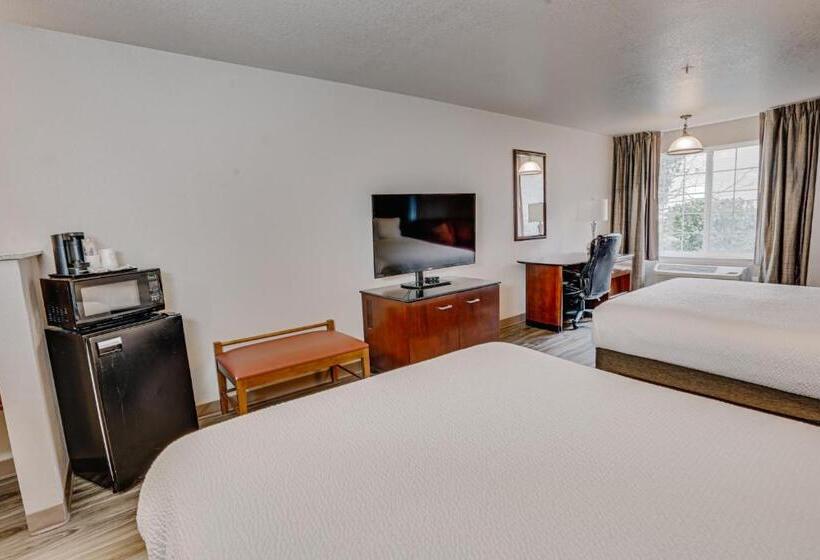 Номер Стандарт, The Ashley Inn & Suites