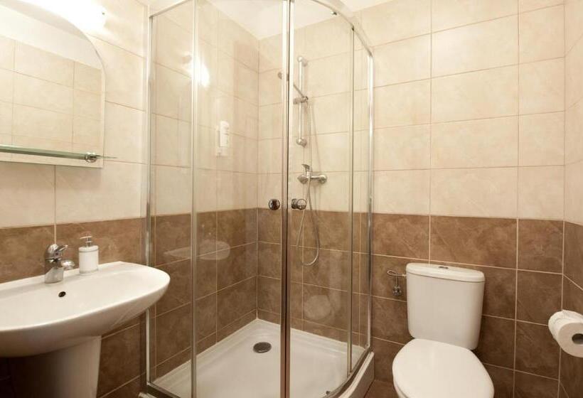 اتاق استاندارد با بالکن, Puchacz  Spa