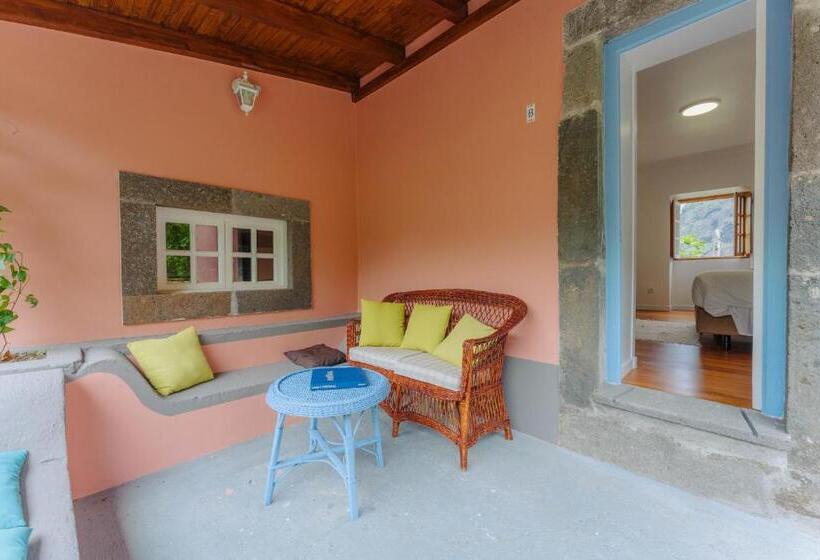 Suite with Terrace, Madeira Surf Lodge