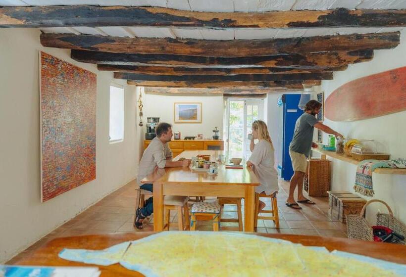 ویلای استاندارد با چشم‌انداز باغ, Madeira Surf Lodge