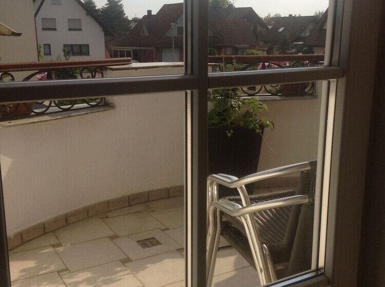 Семейный Номер, Gästehaus Tante Tienchen 7 Minuten Zu Fuss Zum Europa Park , Plus Kostenloses Parkplatzticket Rulant