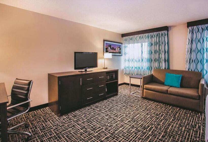 Номер Executive Кровать Кинг, La Quinta By Wyndham Cincinnati Ne   Mason