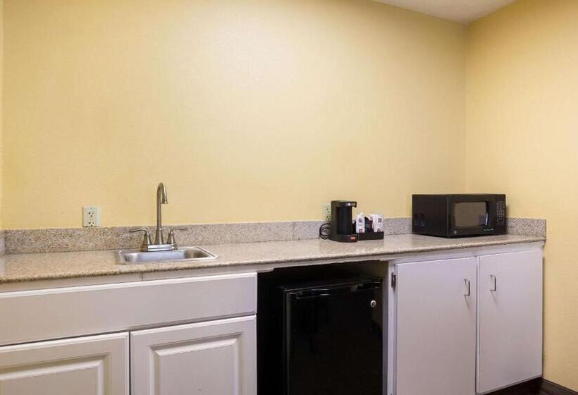 اتاق استاندارد, Quality Inn & Suites Cvg Airport