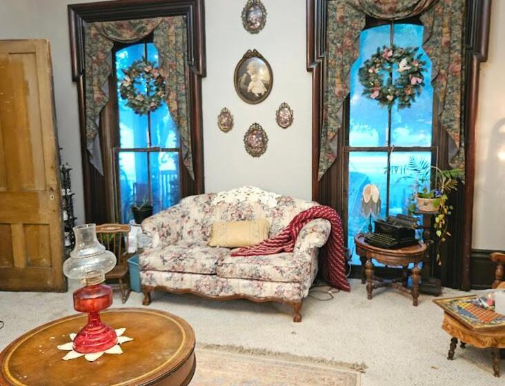 디럭스 룸, 1873 Victorian Rose B & B