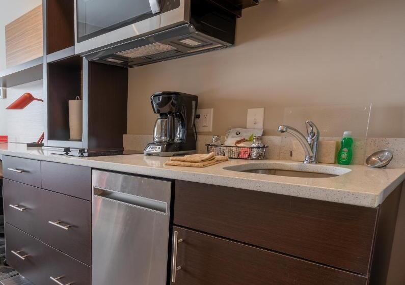 Студия Стандарт, Towneplace Suites By Marriott Clinton