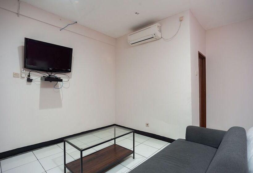Standard Room, Mega Stay Near Mall Kelapa Gading