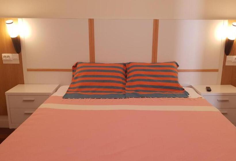 اتاق استاندارد, Bruma Hostel