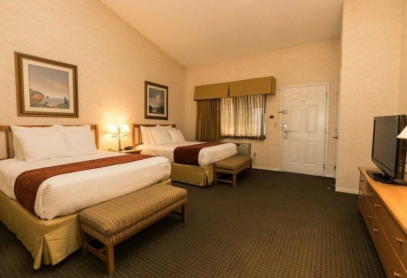 Номер Стандарт 2 Двуспальные Кровати, Lakeside Lodge And Suites
