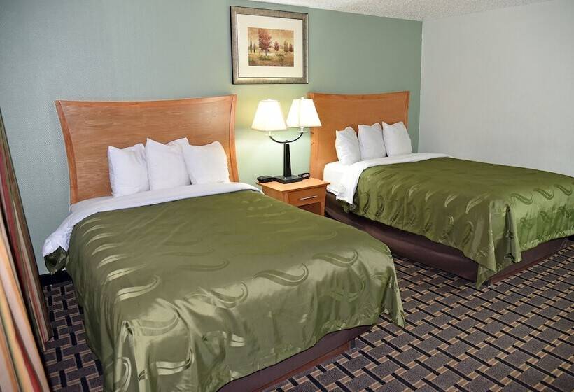 سوییت, Quality Inn & Suites Near I480 And I29